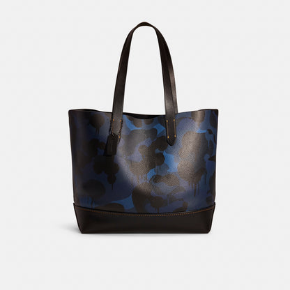 Restored Gotham Tote With Camo Print