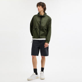 Lightweight Windbreaker