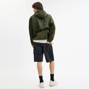 Lightweight Windbreaker