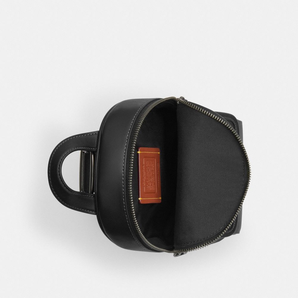 Small Turnlock Sling Pack