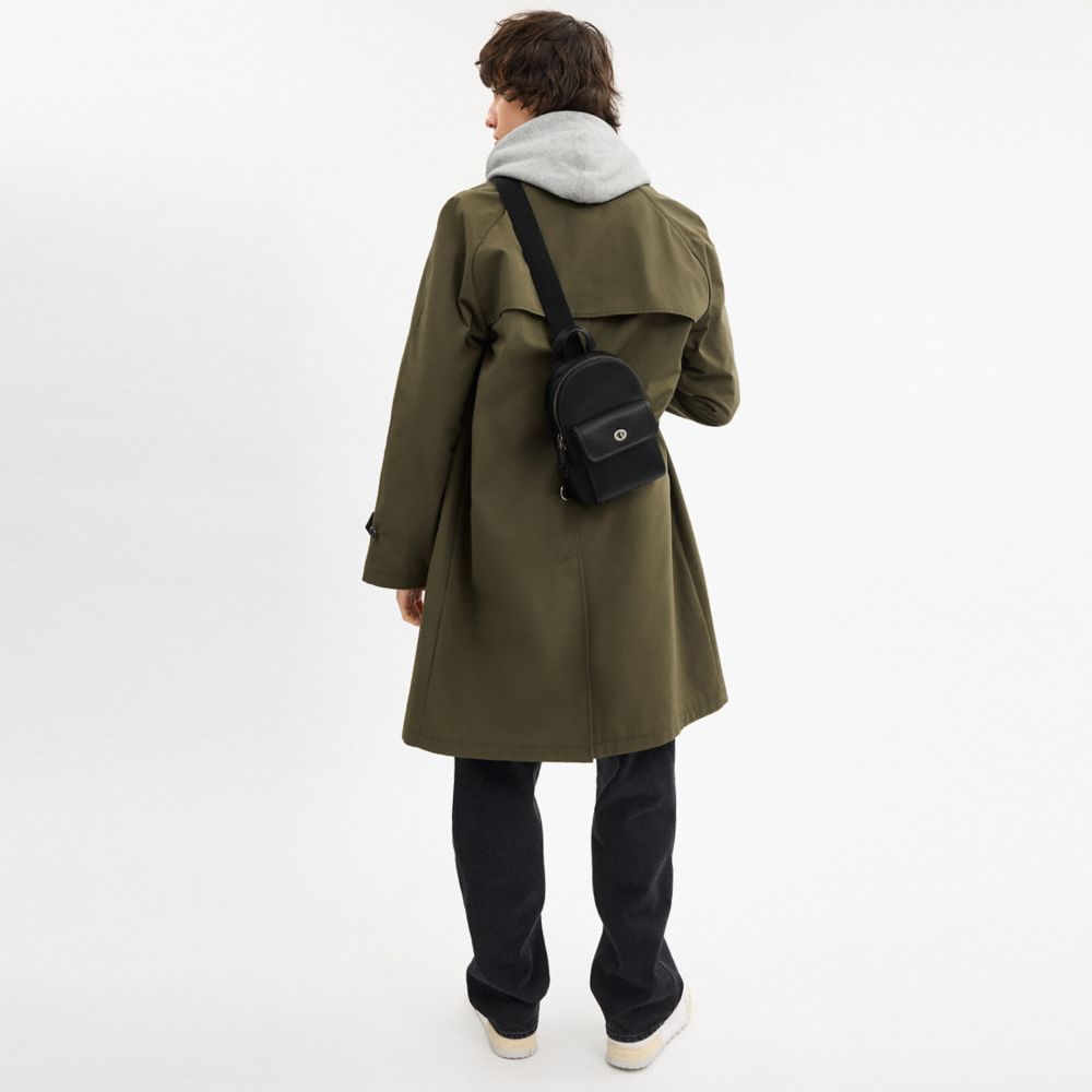 Small Turnlock Sling Pack