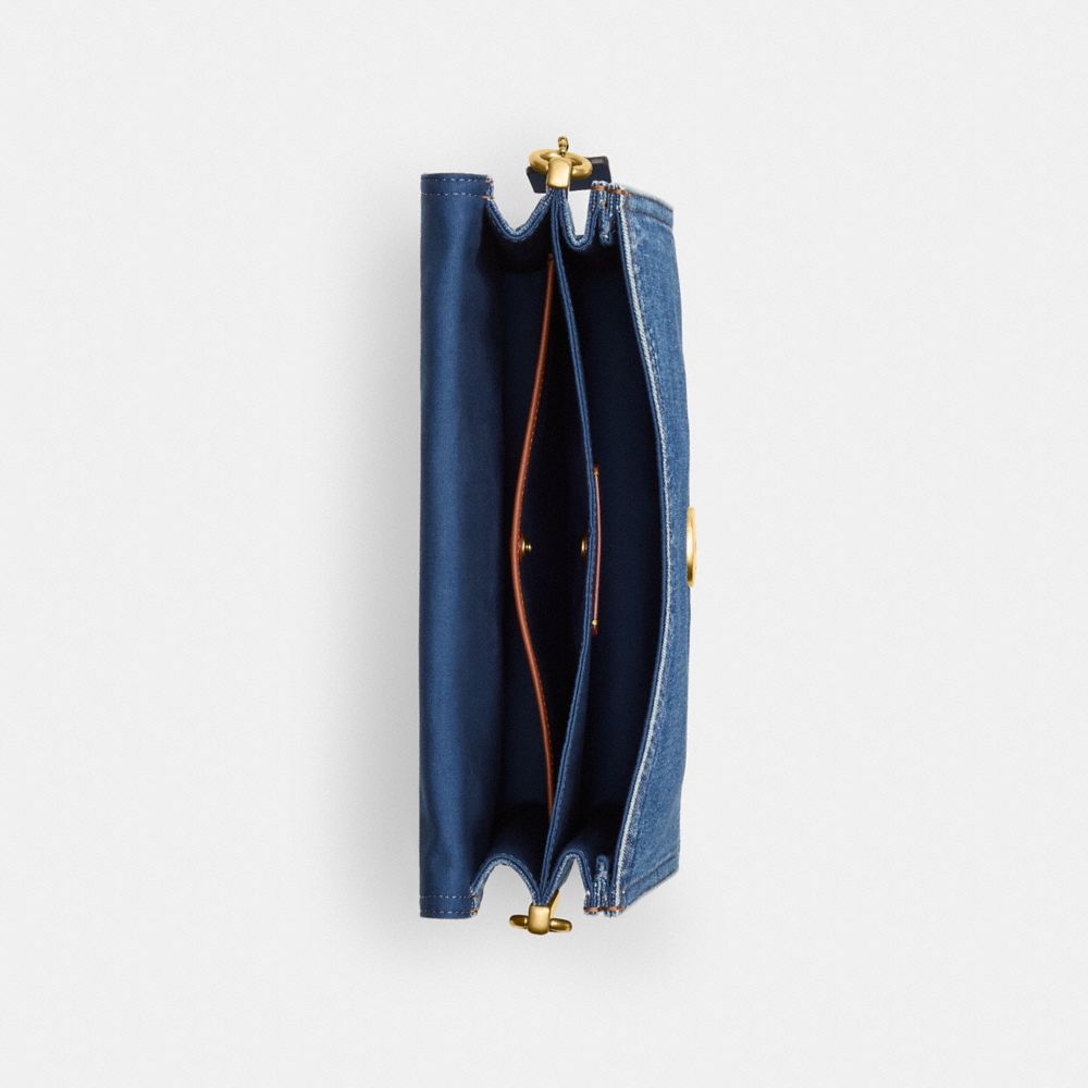 Chain Tabby Shoulder Bag 30