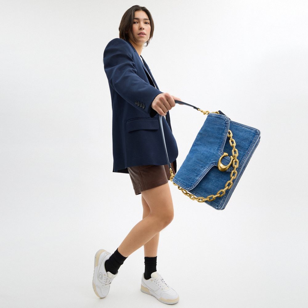 Chain Tabby Shoulder Bag 30