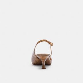 Roxanne Pump In Signature Canvas