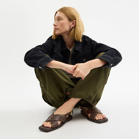 Link Criss Cross Sandal