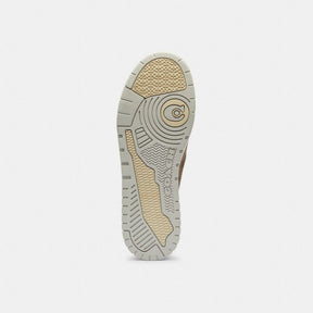 Soho Sneaker In Mixed Signature