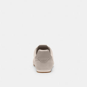 Flat Sneaker