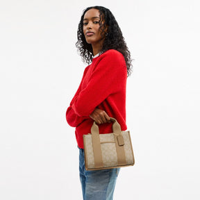 Smith Tote Bag 24 In Signature Jacquard