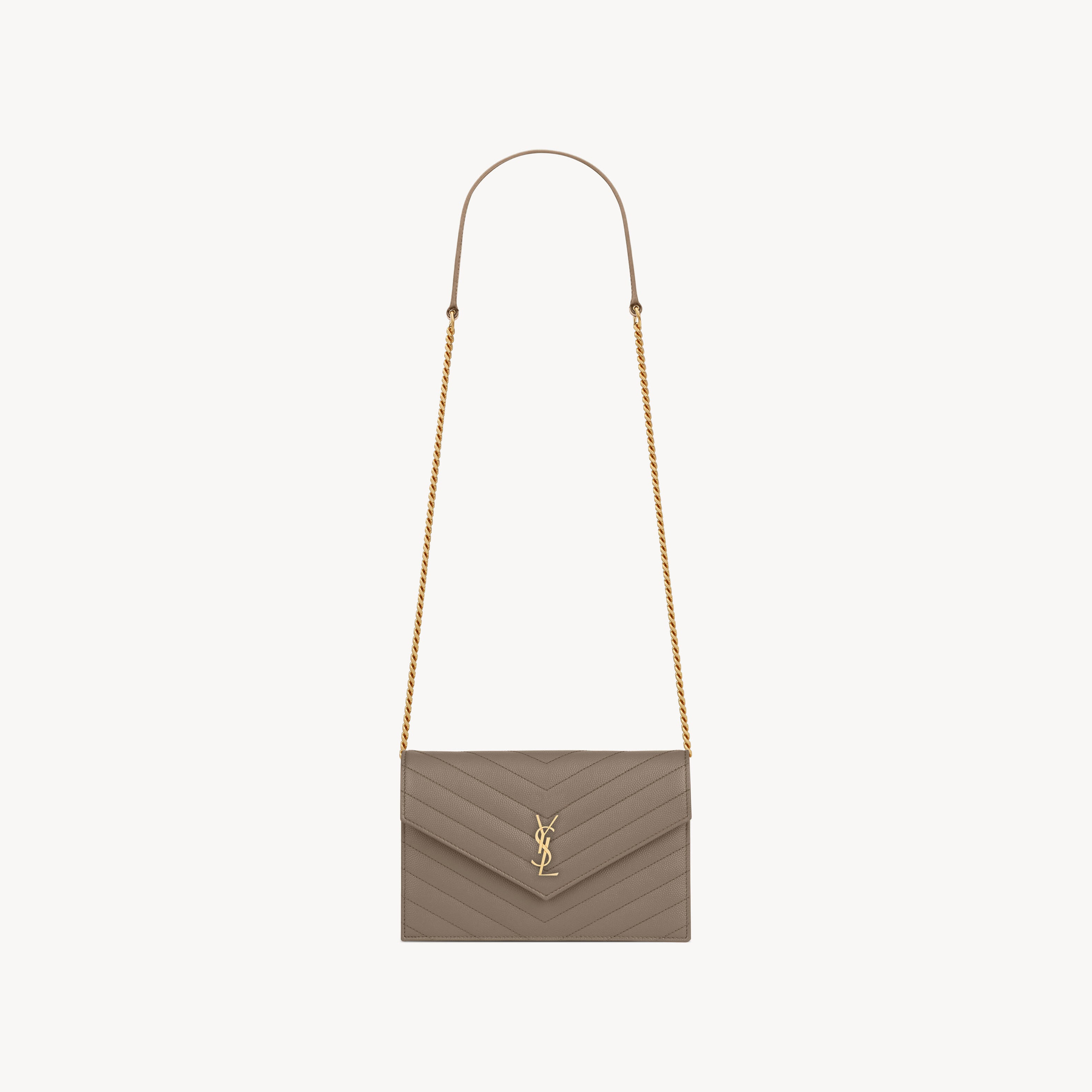 CASSANDRE Envelope Chain Wallet in Grain De Poudre leather