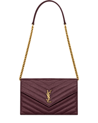 CASSANDRE envelope chain wallet in GRAIN DE POUDRE leather