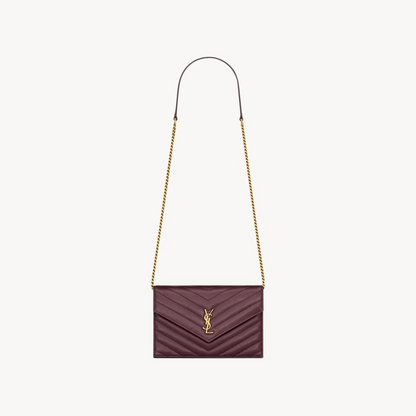 CASSANDRE envelope chain wallet in GRAIN DE POUDRE leather