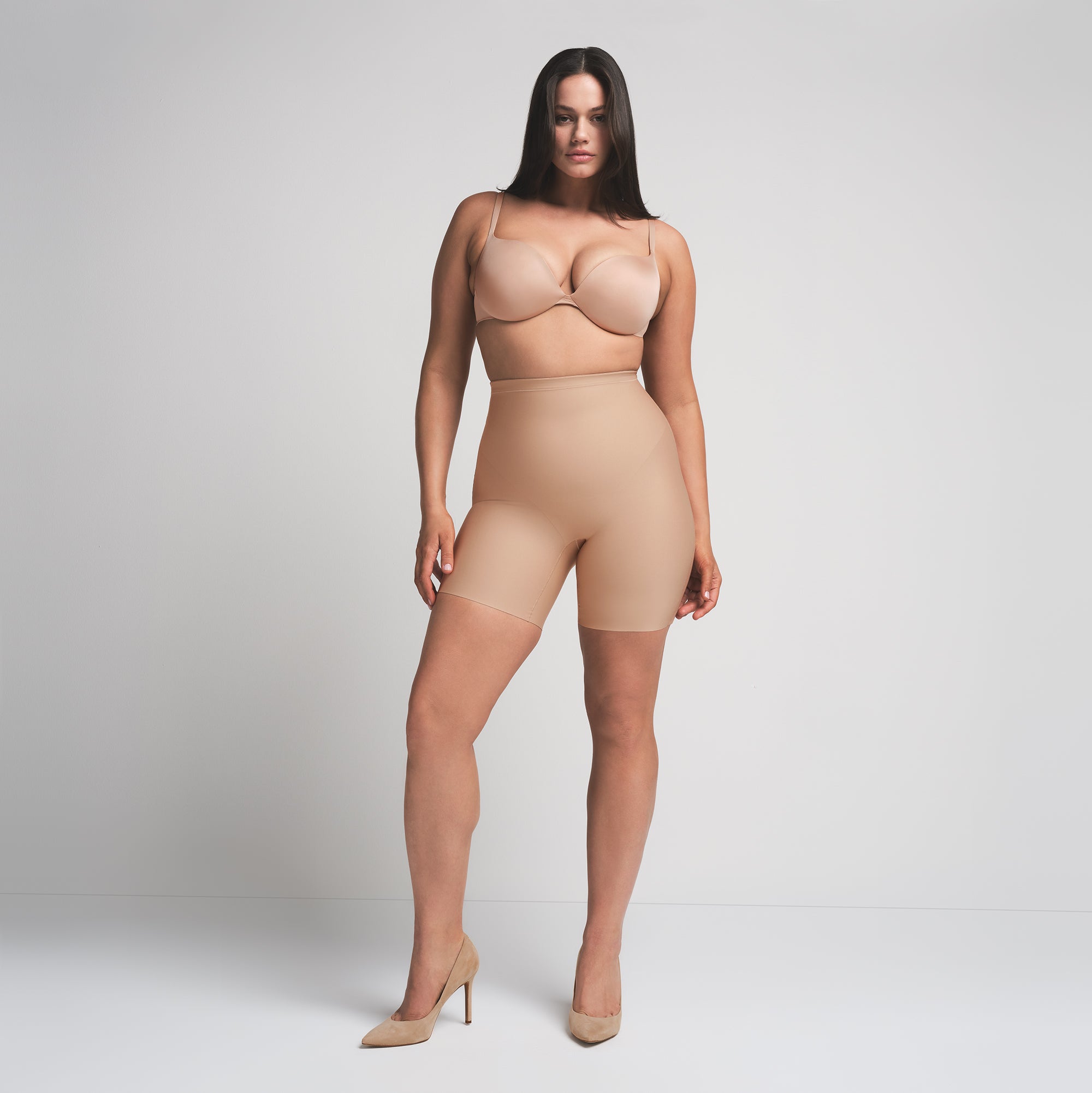 Skims Body Core Sculpt Mid Rise Short