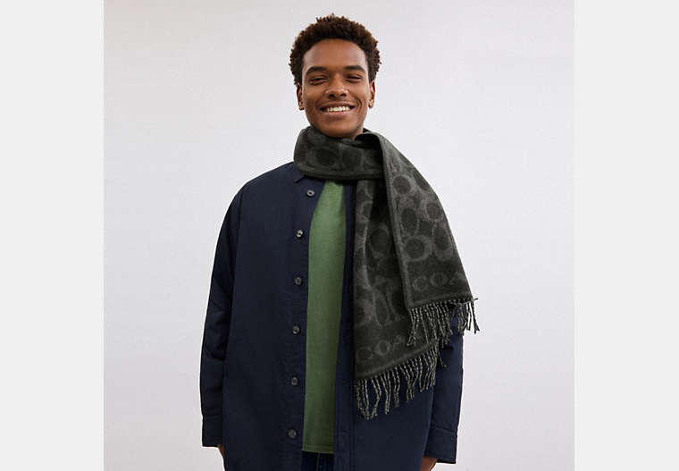 Reversible Signature Cashmere Muffler