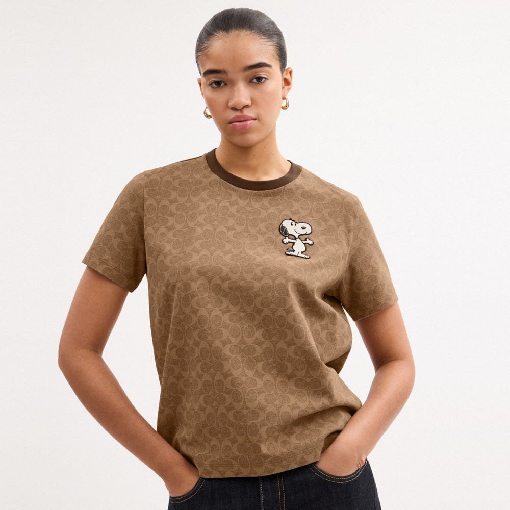 Coach X Peanuts Snoopy Signature Classic T Shirt In Organic Cotton