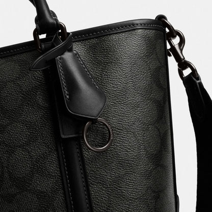 Metropolitan Carryall Bag 22 In Signature Canvas