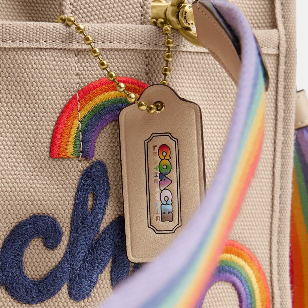 Cargo Tote Bag 26 With Rainbow