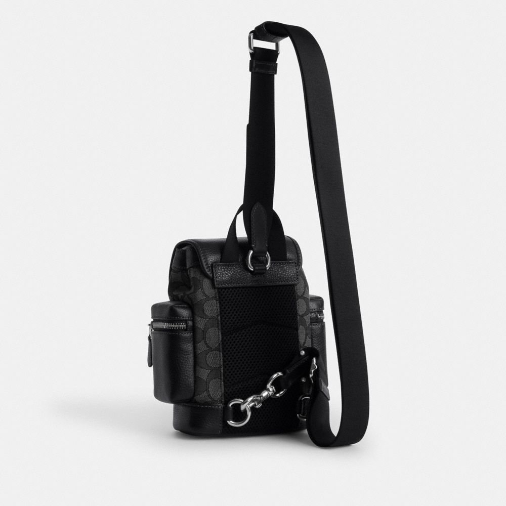 Sprint Sling Pack In Signature Jacquard