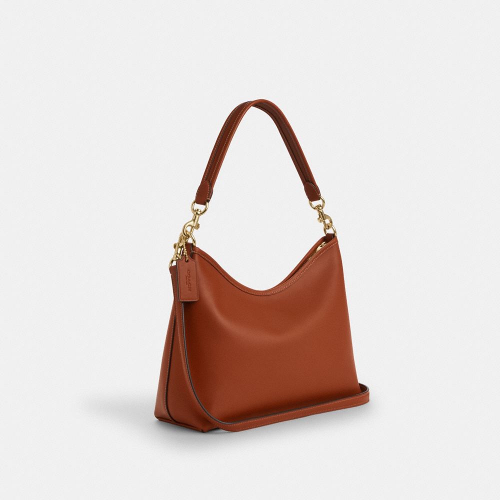 Laurel Shoulder Bag With Pockets In Loved Leather