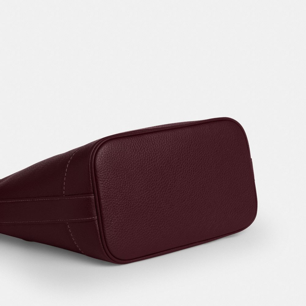 Jude Duffle Bag