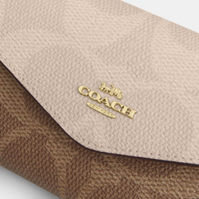 Klare Wallet With Chain In Blocked Signature Canvas