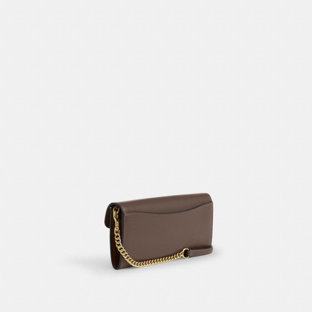 Klare Wallet With Chain
