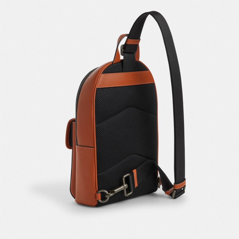 Turnlock Sling Pack