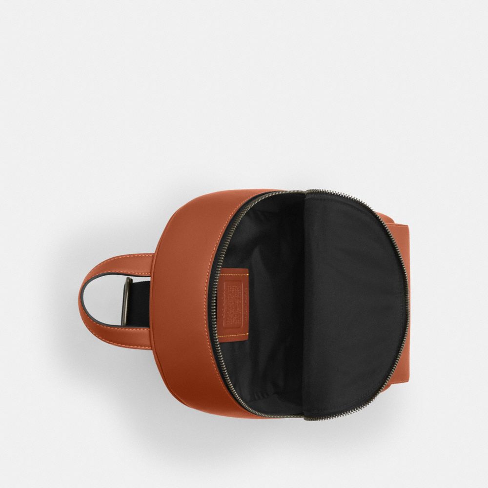 Turnlock Sling Pack