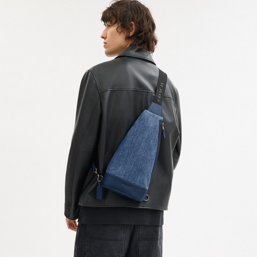 Dominic Sling Pack