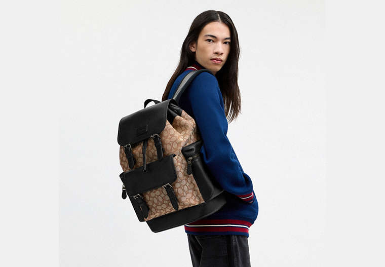 Sprint Backpack In Signature Jacquard