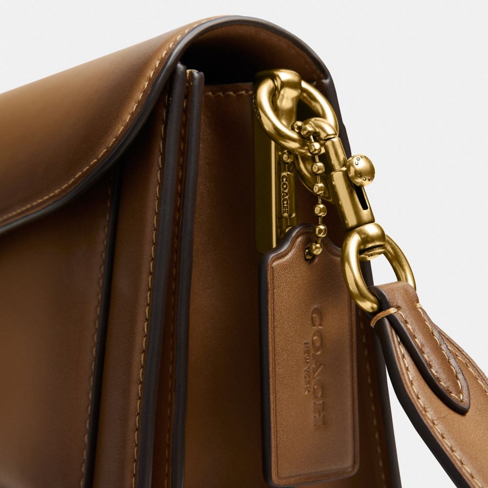 Tabby Shoulder Bag 26