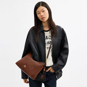 Laurel Shoulder Bag With Tassels