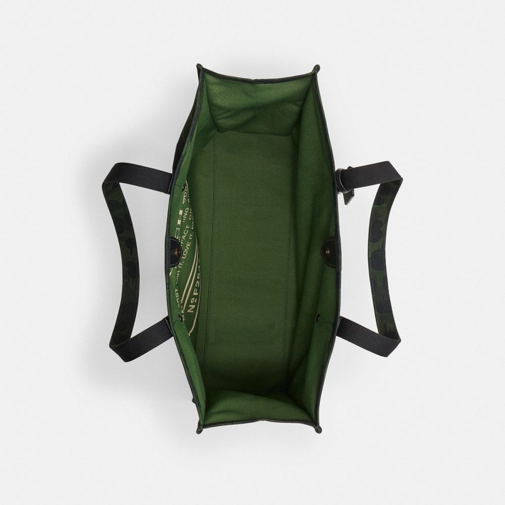 Tote With Camo Print And Rexy