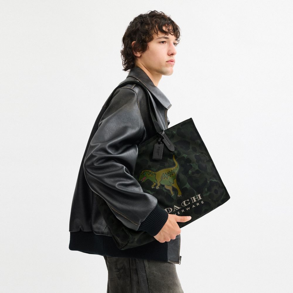 Tote With Camo Print And Rexy
