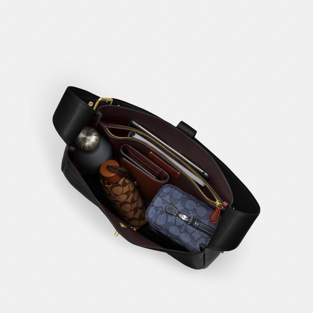 Hadley Large Shoulder Bag
