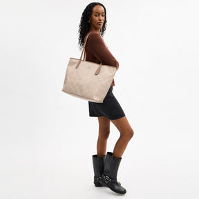 Large City Tote Bag In Maxi Signature Canvas