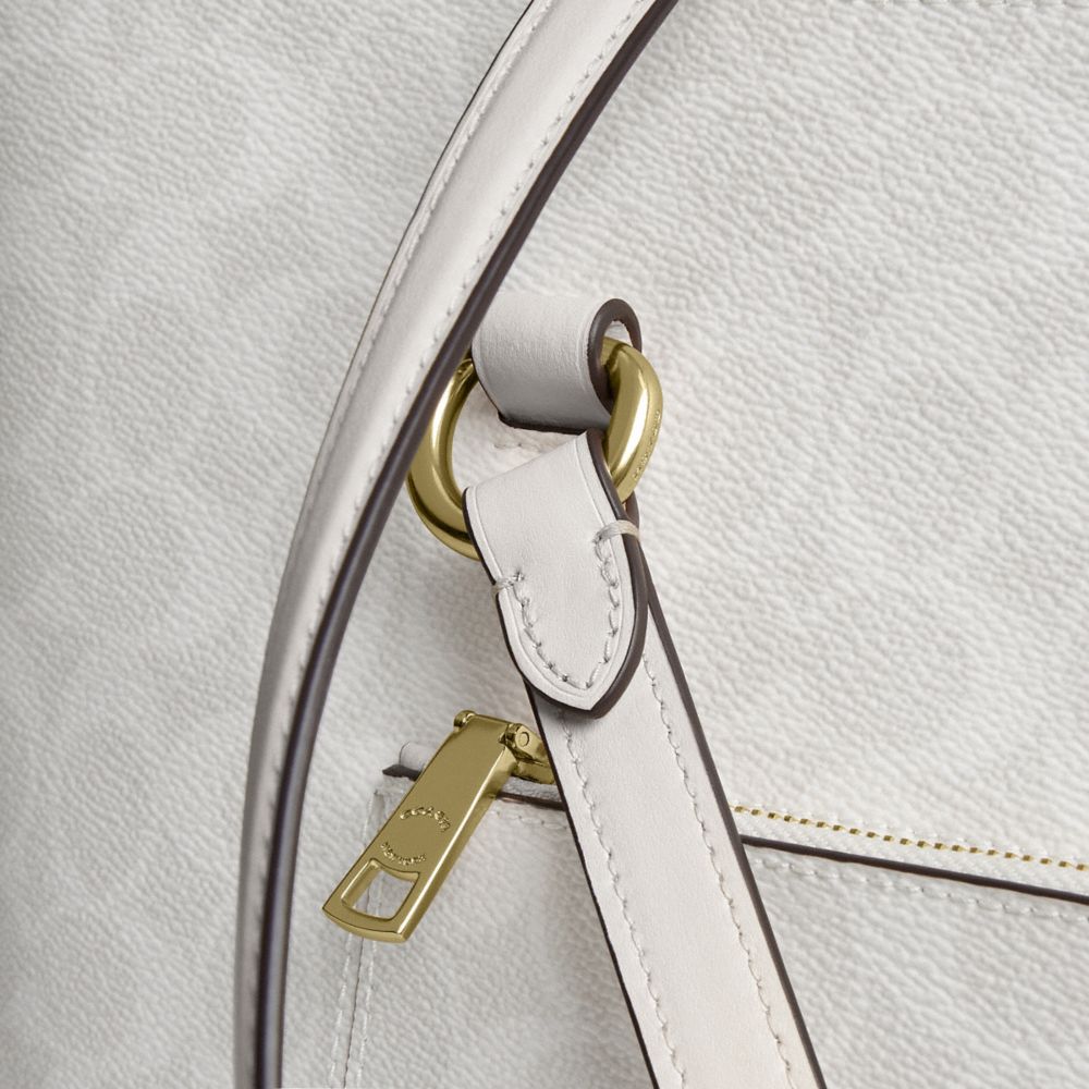 Station Tote Bag In Signature Canvas
