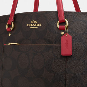 Station Tote Bag In Maxi Signature Canvas