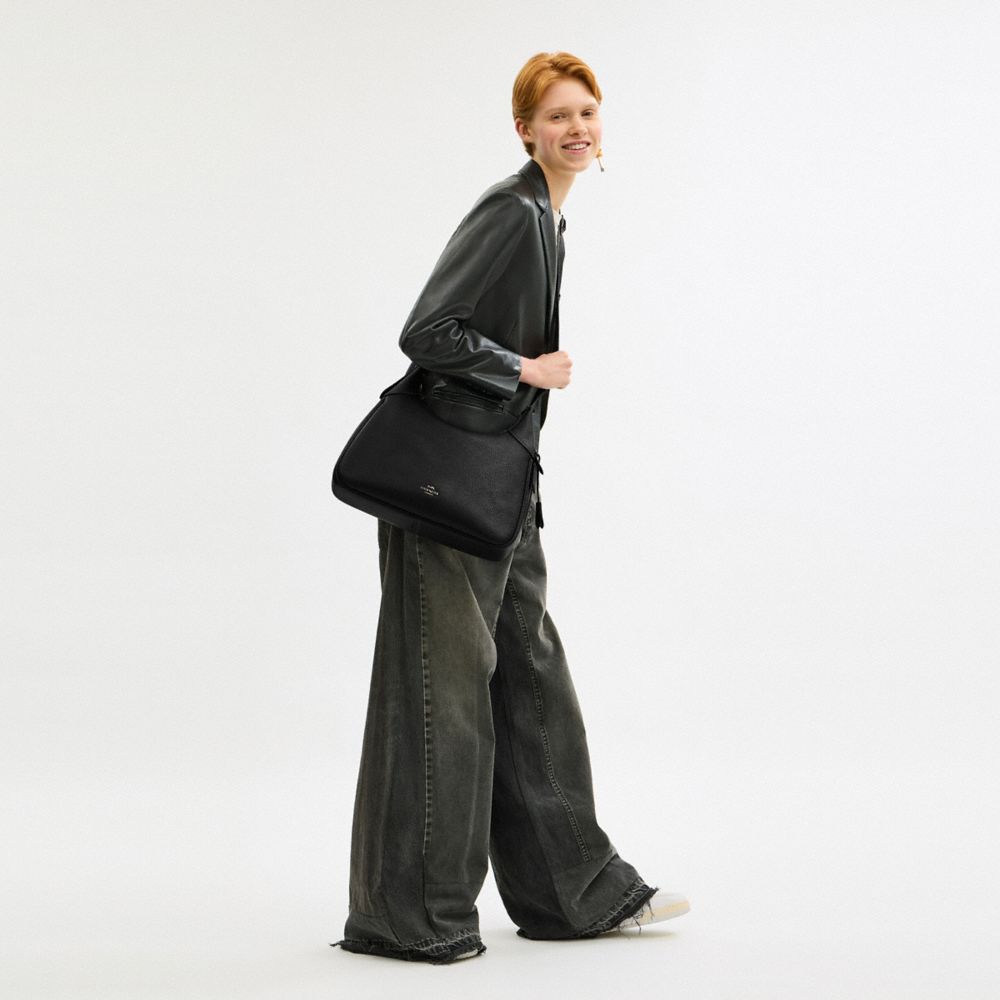 Ella Shoulder Bag