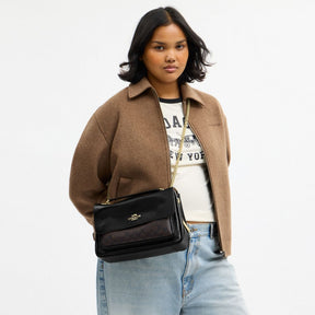Elodie Crossbody Bag In Signature Canvas