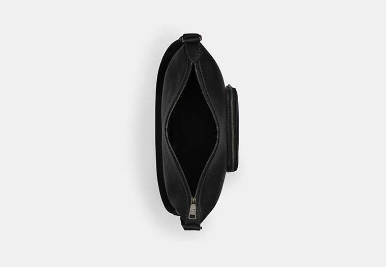 Finn Crossbody Bag With Pockets