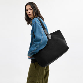 Tour Tote Bag