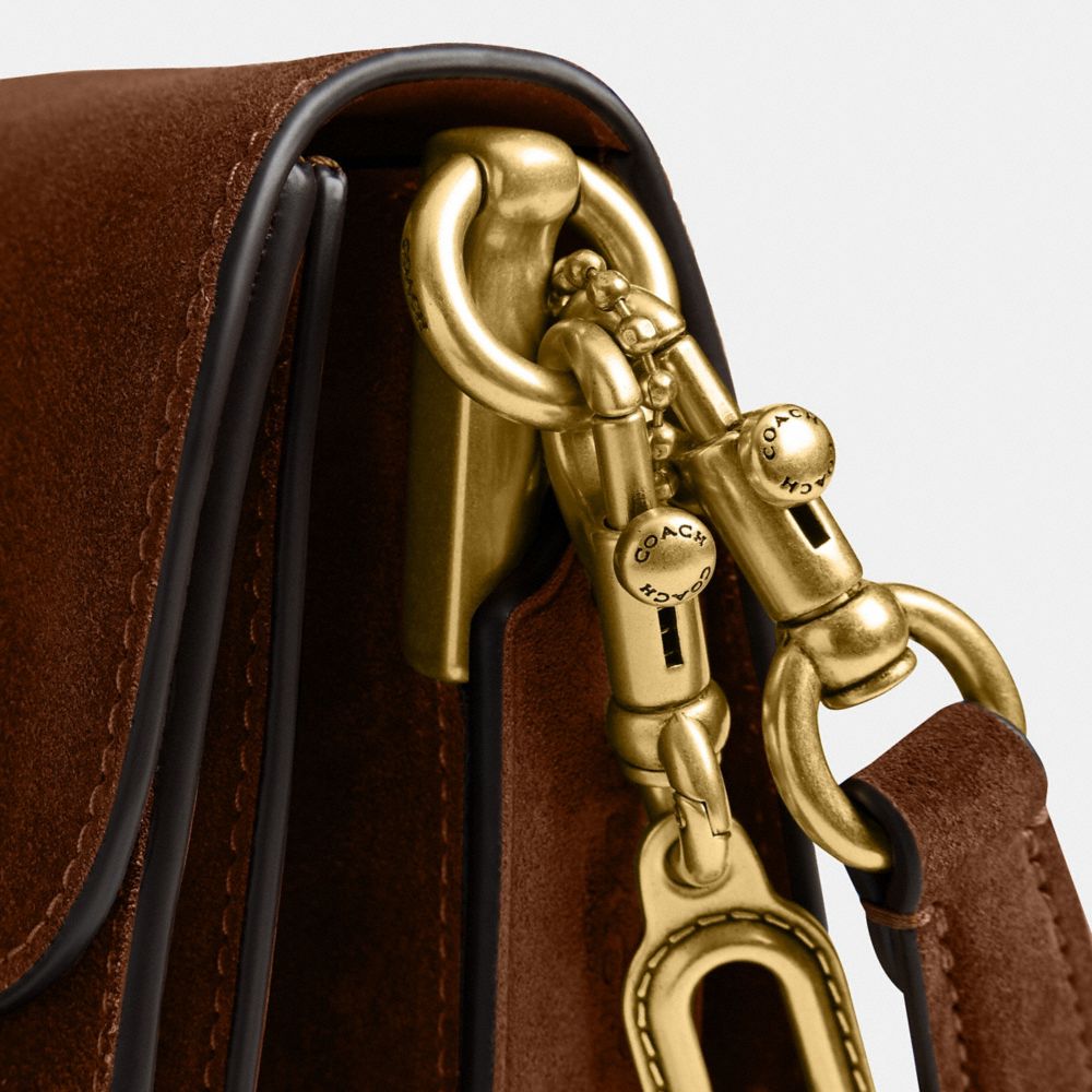 Chain Tabby Shoulder Bag