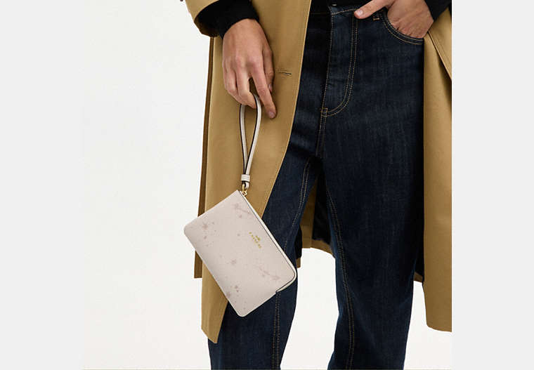 Corner Zip Wristlet With Star Print