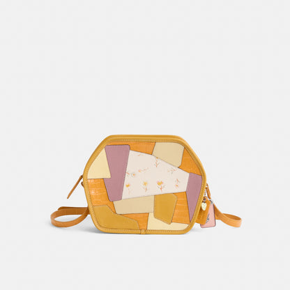 Reloved Zip Geometric Pouch In Alligator