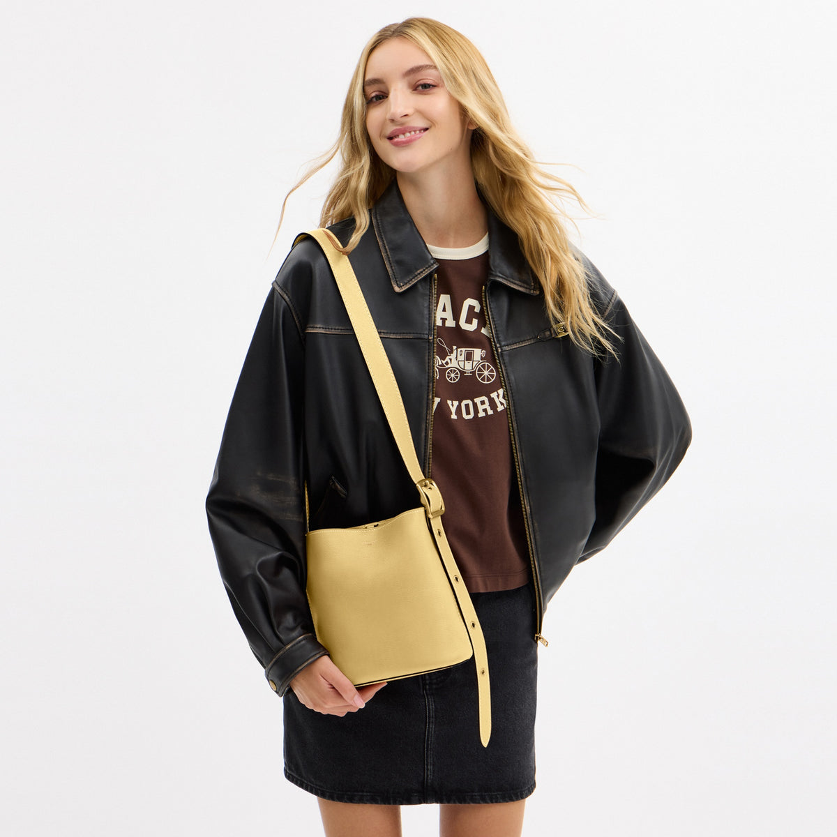 Bleecker Bucket Bag 21