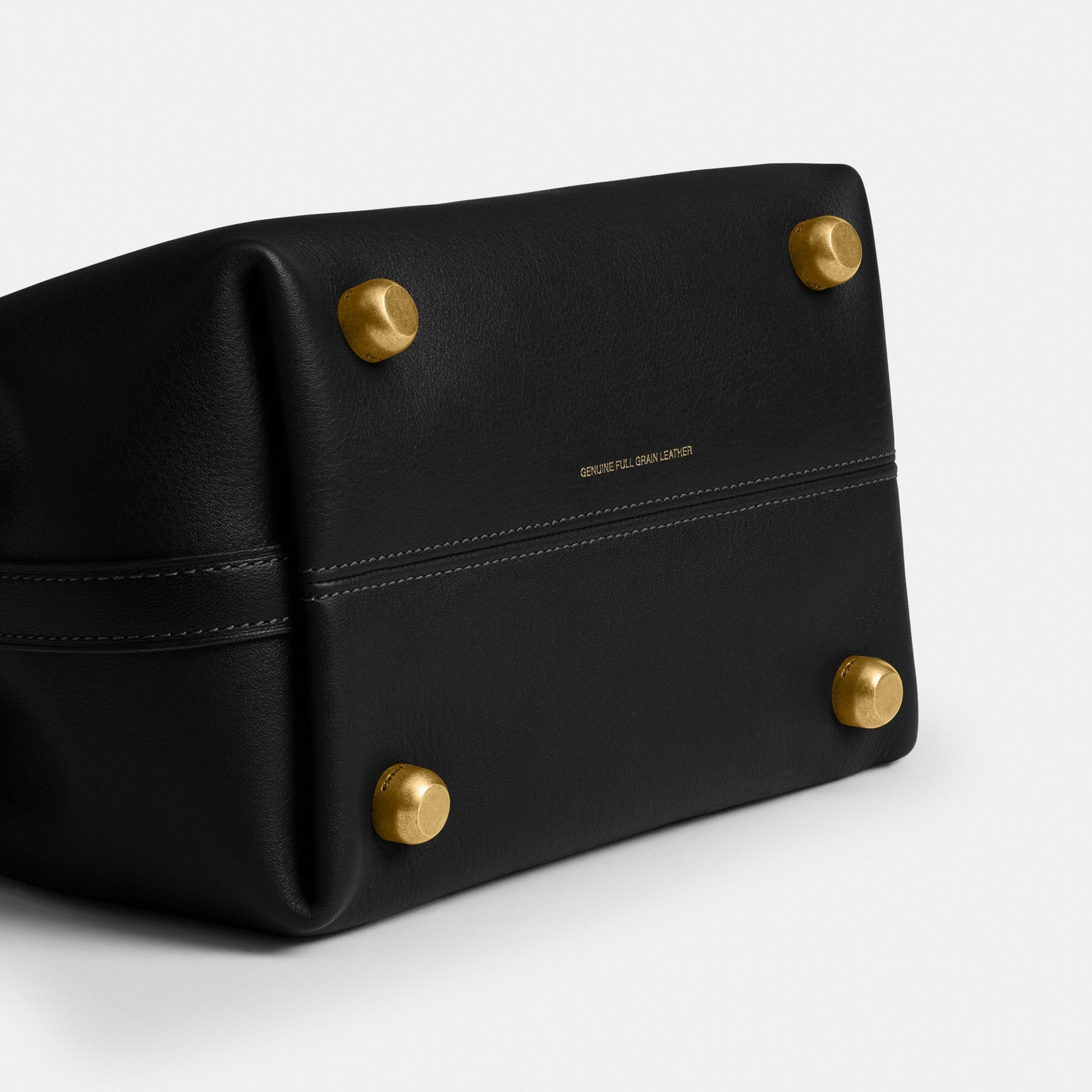 Soft Empire Carryall Bag 21