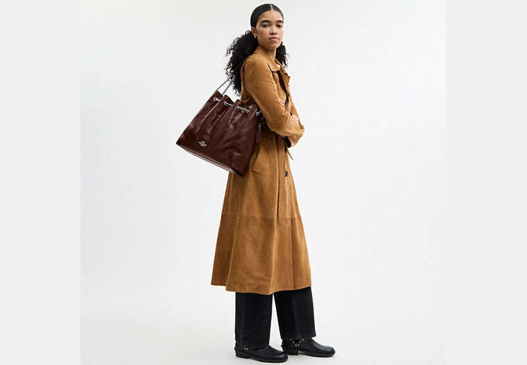 Evelyn Large Shoulder Bag With Quilting