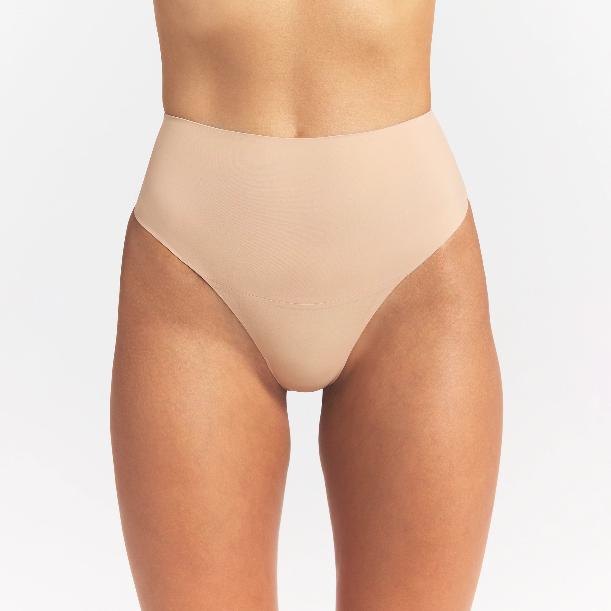 Smoothing Intimates High-waisted Thong