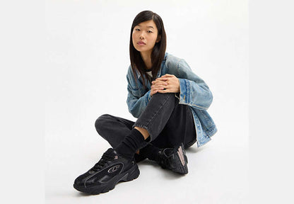 Bolt Runner Sneaker