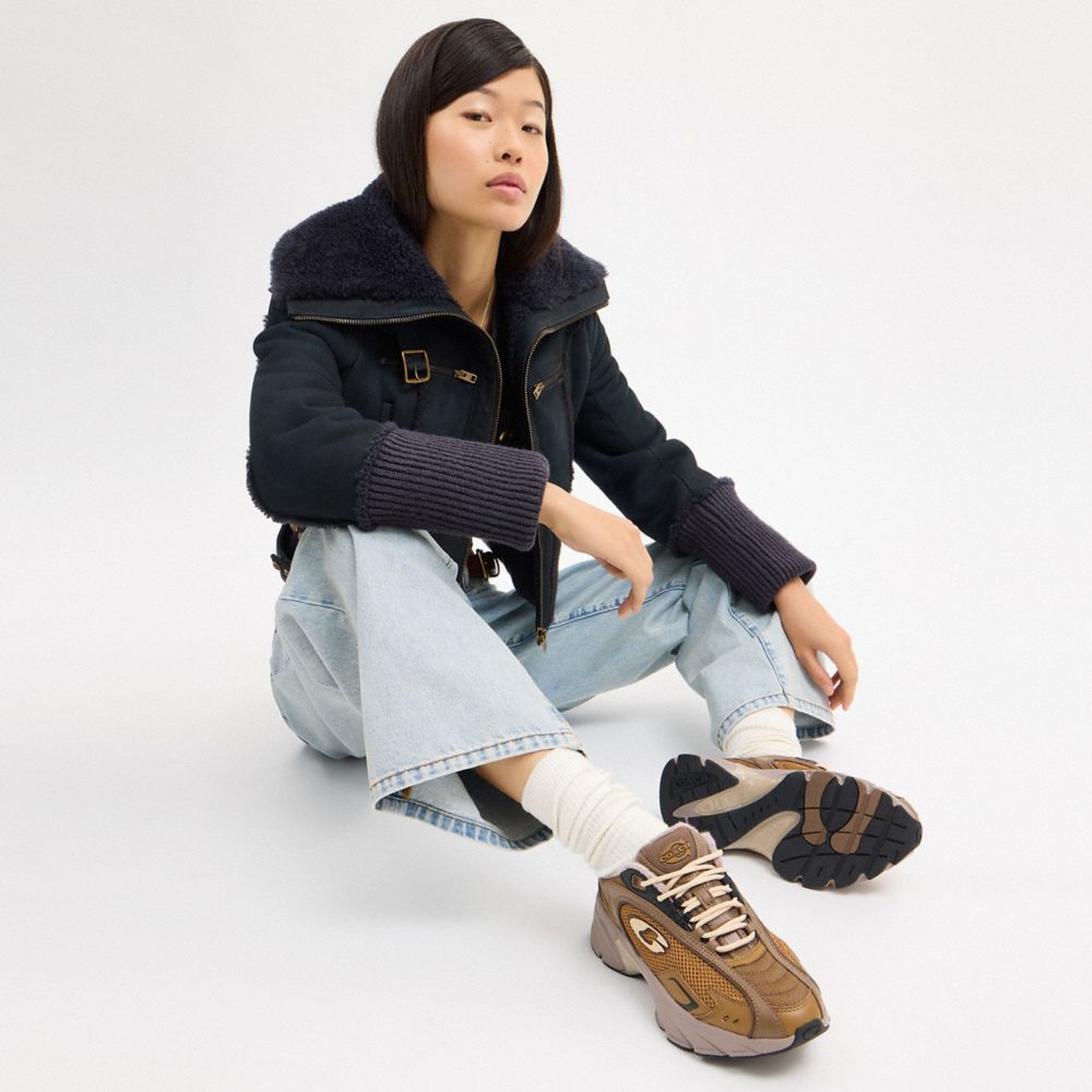 Bolt Runner Sneaker